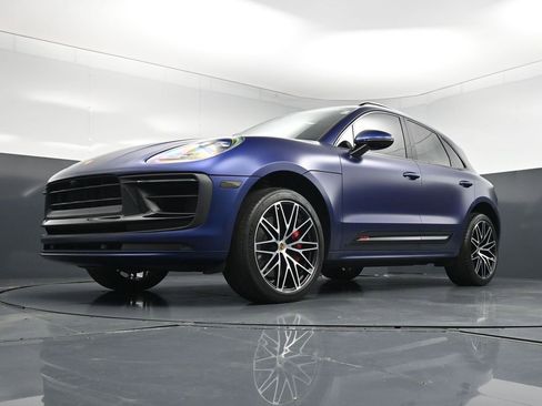 Certified 2022 Porsche Macan GTS AWD/4WD image 21