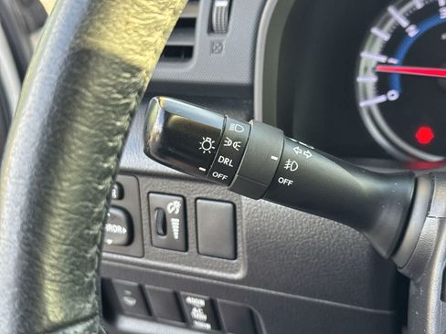 Used 2016 Toyota 4Runner SR5 RWD image 33
