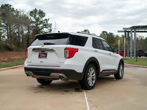 Used 2023 Ford Explorer Limited AWD/4WD image 5