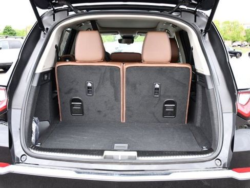 Certified 2026 Acura MDX SH-AWD w/ Advance Package image 27