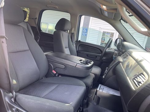 Used 2012 Chevrolet Tahoe 4WD image 14