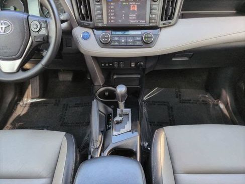 Certified 2018 Toyota RAV4 Limited w/ Advanced Technology Package AWD/4WD image 18