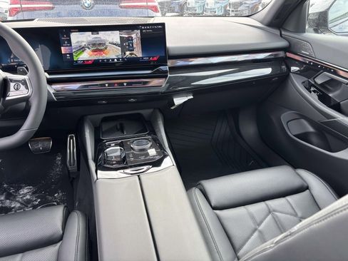 New 2026 BMW 540i xDrive w/ M Sport Package image 31