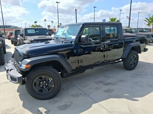New 2026 Jeep Gladiator Sport image 3