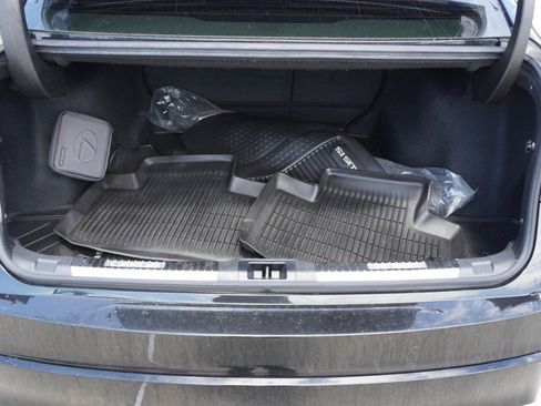 Used 2023 Lexus IS 350 F Sport w/ Handling Package RWD image 37