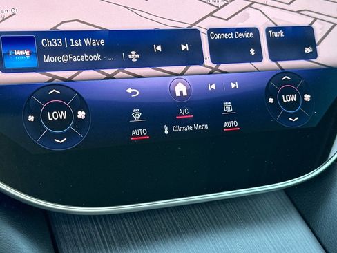 New 2026 Mercedes-Benz EQS 400 4MATIC SUV image 26