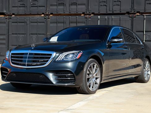 Used 2019 Mercedes-Benz S 560 Sedan image 4