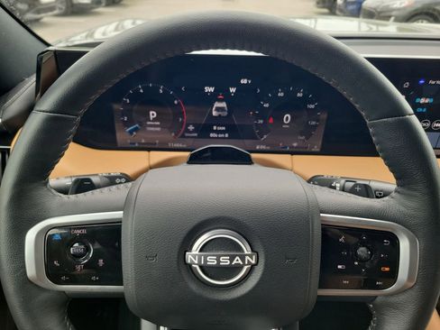 Used 2025 Nissan Armada SL w/ Captain's Chari Seat Package image 24