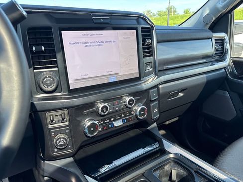 Used 2025 Ford F250 Lariat w/ Lariat Ultimate Package AWD/4WD image 26