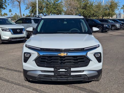 Used 2025 Chevrolet TrailBlazer LT image 9