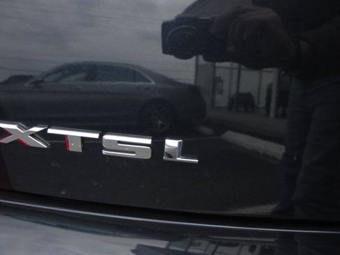 Used 2015 Cadillac XTS Limousine FWD image 65