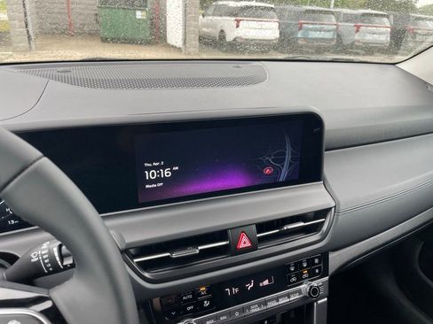 New 2026 Kia Seltos EX FWD image 16