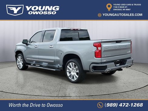 Certified 2025 Chevrolet Silverado 1500 High Country AWD/4WD image 4
