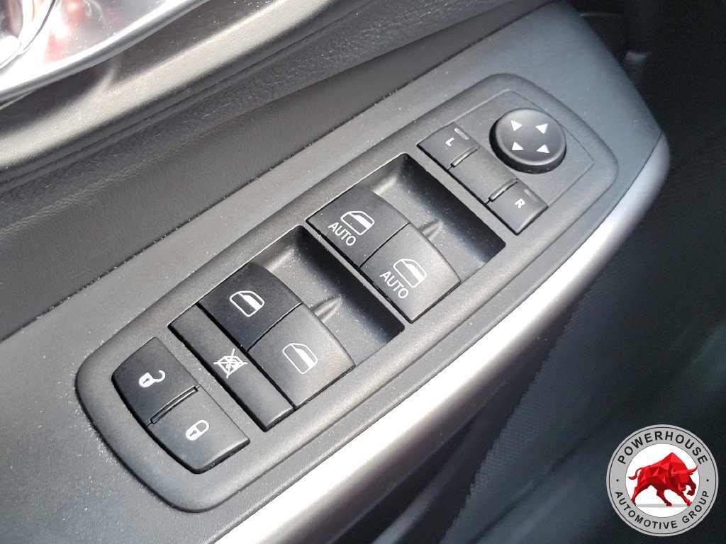 Used 2022 Jeep Cherokee Latitude Lux FWD image 28