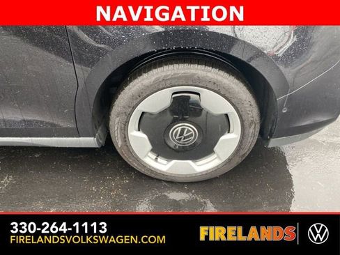 New 2025 Volkswagen ID. Buzz Pro S image 18