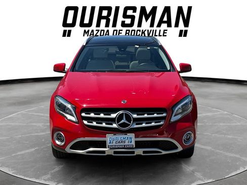 Used 2020 Mercedes-Benz GLA 250 4MATIC w/ Premium Package image 8