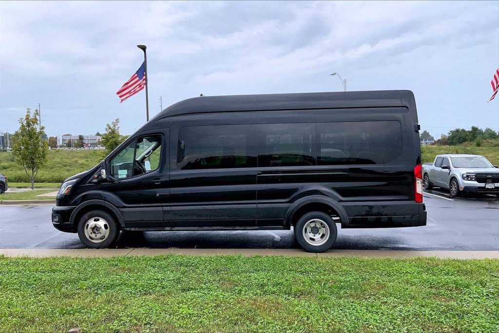 Used 2025 Ford Transit 350 XLT AWD/4WD image 12