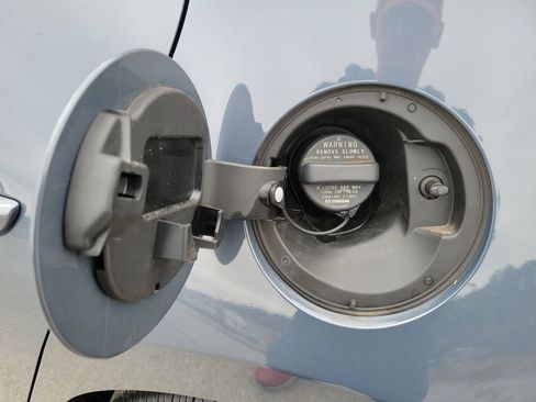 Used 2024 MAZDA MAZDA3 s image 31