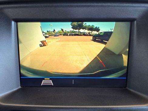 Used 2022 Chevrolet Colorado W/T image 10