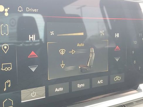 Used 2023 GMC Sierra 1500 SLT w/ SLT Convenience Package image 15