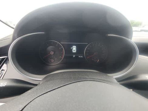 Used 2022 Kia Stinger GT2 AWD/4WD image 26
