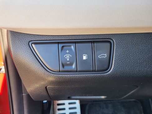 Used 2023 Genesis G70 3.3T w/ Sport Advanced Package image 26