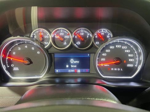 Used 2022 Chevrolet Silverado 1500 LT Trail Boss w/ Convenience Package II image 15