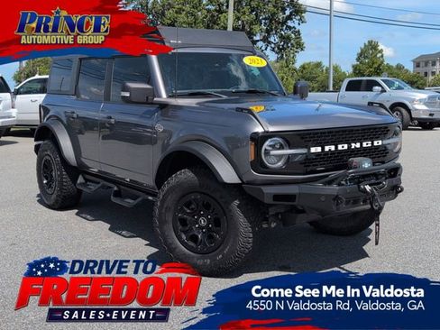 Used 2023 Ford Bronco Wildtrak AWD/4WD image 1