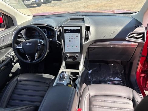Certified 2023 Ford Edge SEL w/ Convenience Package AWD/4WD image 9