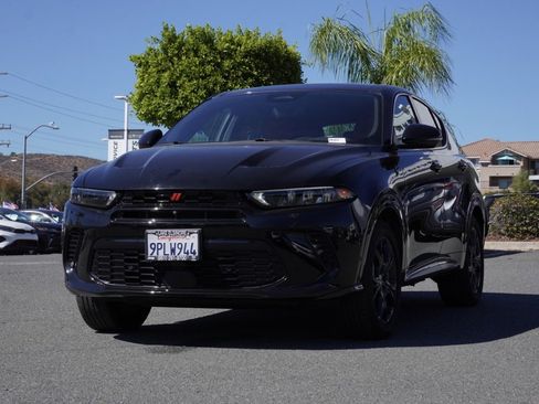 Used 2024 Dodge Hornet R/T Plus w/ Tech Pack Plus w/o Parking image 9