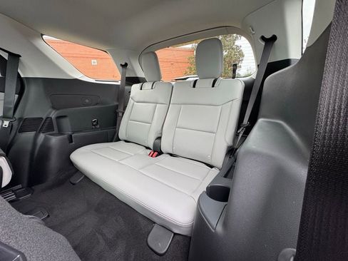 New 2026 Ford Explorer Active w/ Active Comfort Package image 6