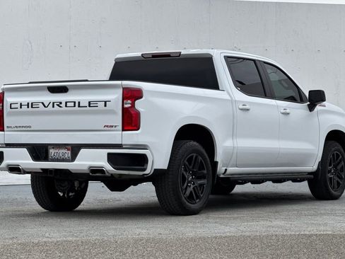 Used 2024 Chevrolet Silverado 1500 RST image 3