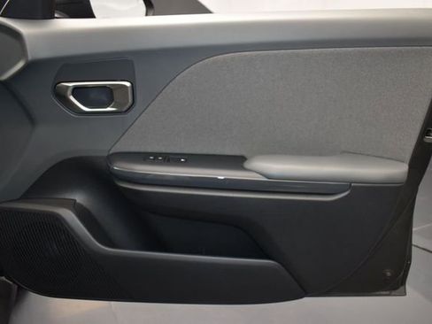 Certified 2025 Kia K4 EX FWD image 13