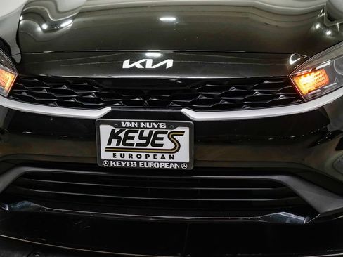 Used 2023 Kia Forte LXS image 8