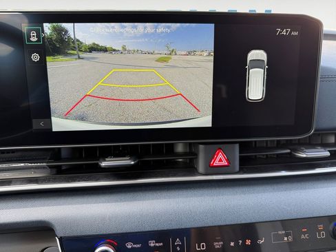 New 2026 Kia Carnival EX FWD image 20