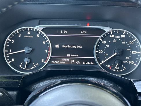 Used 2023 Nissan Pathfinder SL image 28