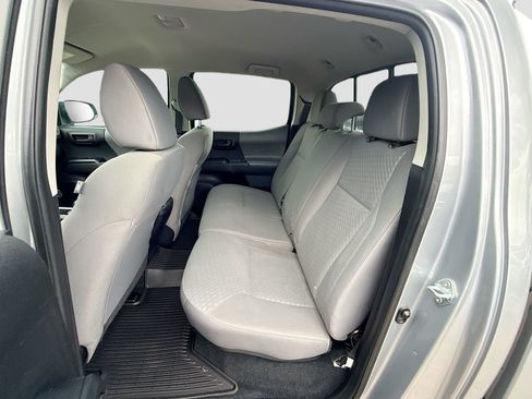 Used 2021 Toyota Tacoma SR AWD/4WD image 25