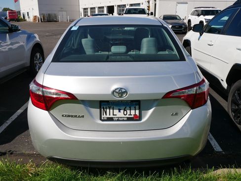 Used 2015 Toyota Corolla LE FWD image 4
