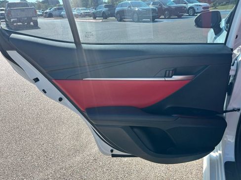 Used 2025 Toyota Camry XSE FWD image 12