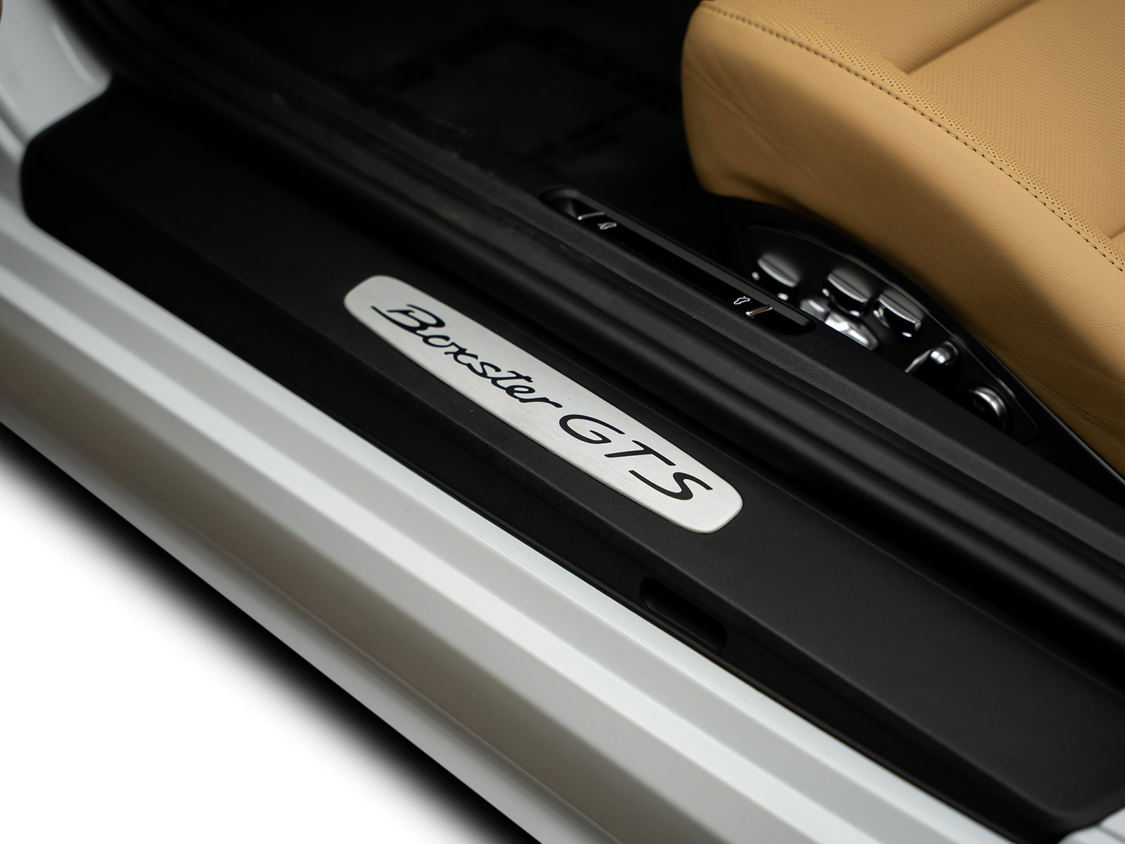 Used 2022 Porsche 718 Boxster RWD image 61