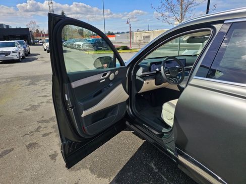 New 2026 Genesis GV80 2.5T Advanced image 20