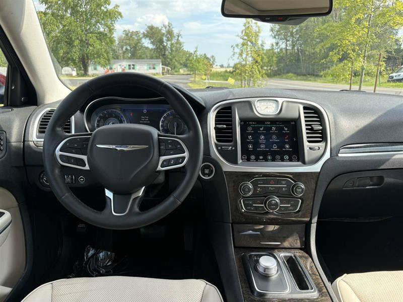 Used 2022 Chrysler 300 Touring L w/ Popular Equipment Group AWD/4WD image 14