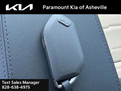 Certified 2026 Kia Sportage SX FWD image 27