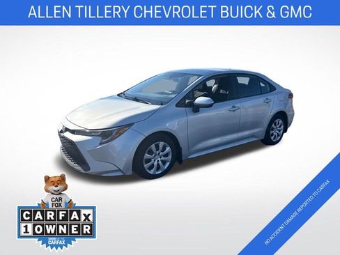 Used 2021 Toyota Corolla LE w/ Carpet Mat Package (TMS) image 1