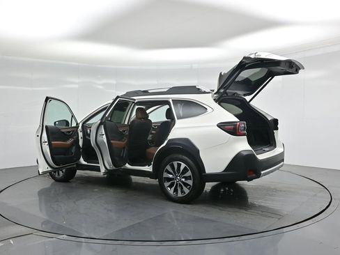 Used 2024 Subaru Outback Touring XT image 34
