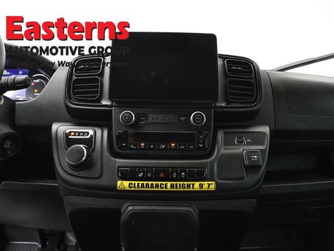 Used 2024 RAM ProMaster 3500 FWD image 11