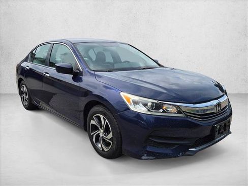 Used 2016 Honda Accord LX image 3
