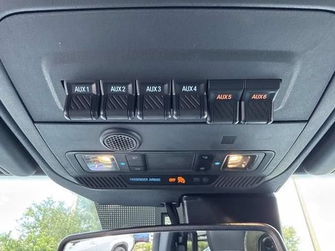 Used 2024 Ford Bronco Badlands AWD/4WD image 54