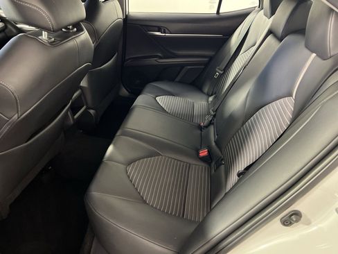 Used 2023 Toyota Camry SE image 25