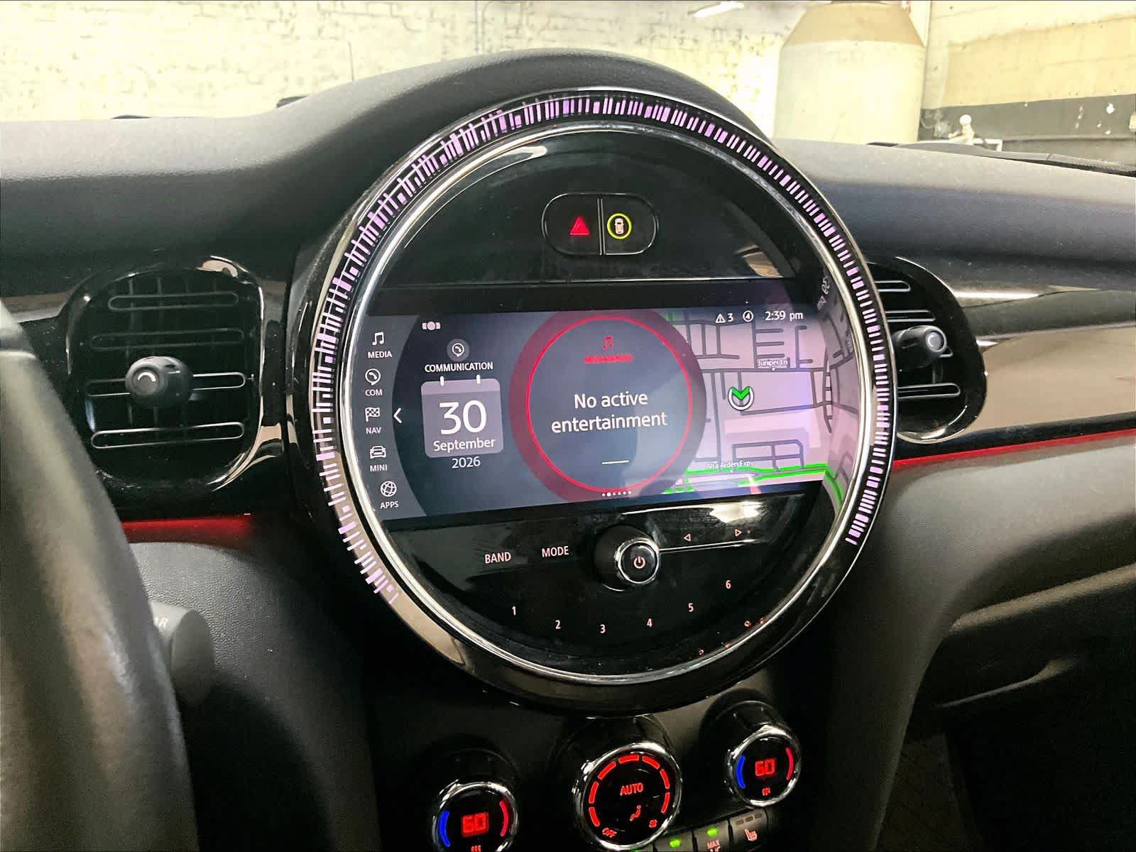 Used 2024 MINI Cooper SE FWD image 31